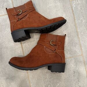 Women’s ankle boot